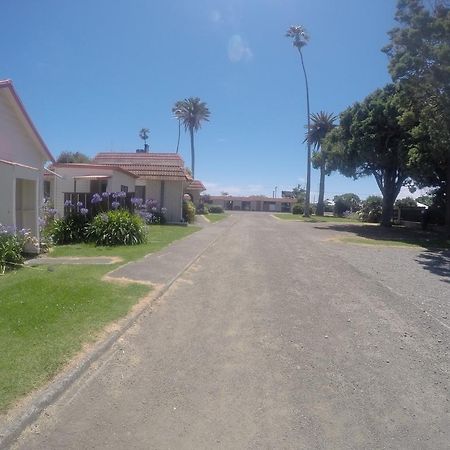 Opotiki Holiday Park Bagian luar foto