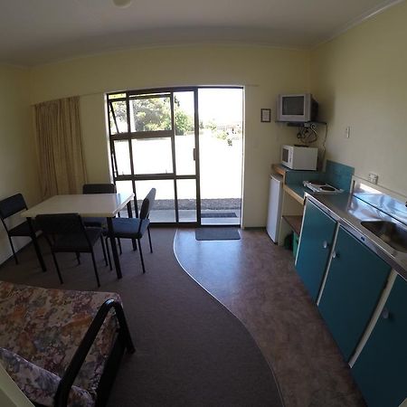 Opotiki Holiday Park Bagian luar foto