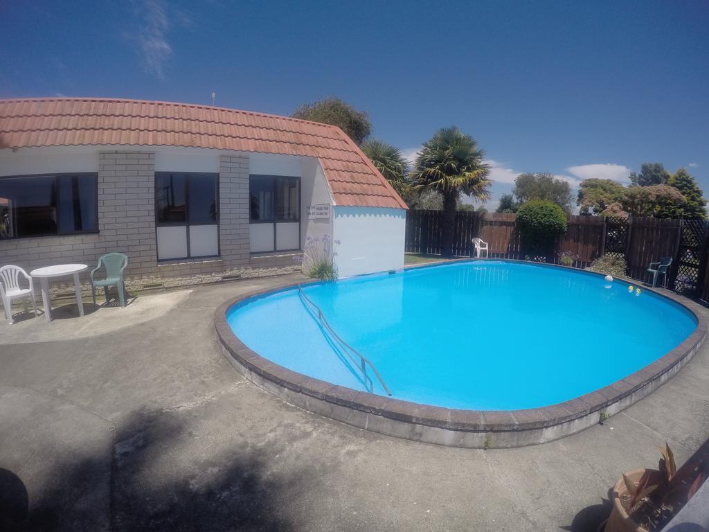 Opotiki Holiday Park Bagian luar foto