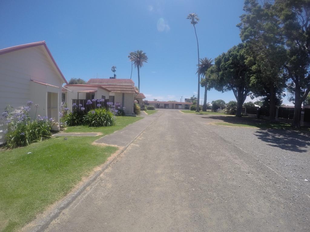 Opotiki Holiday Park Bagian luar foto