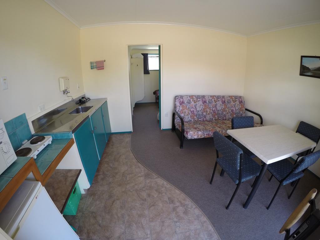 Opotiki Holiday Park Bagian luar foto