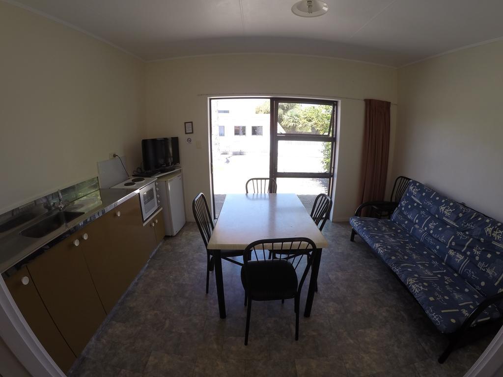 Opotiki Holiday Park Bagian luar foto