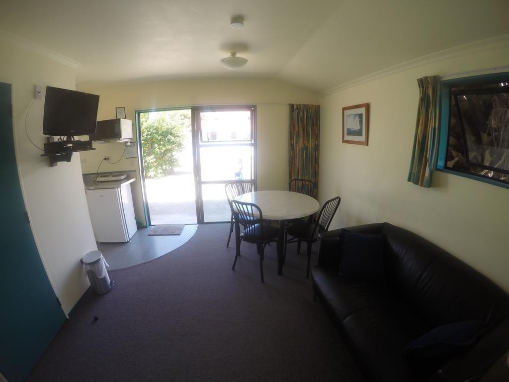 Opotiki Holiday Park Bagian luar foto